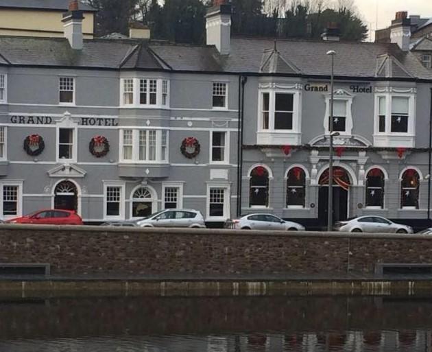Grand Hotel Fermoy Eksteriør bilde